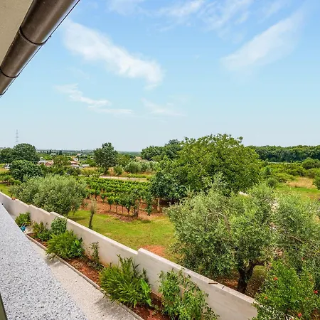 4 Bedroom Gorgeous In *