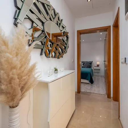 4 Bedroom Gorgeous In Nyaraló
