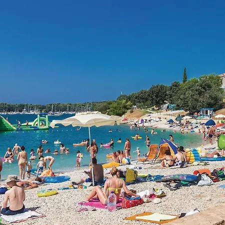 4 Bedroom Gorgeous In