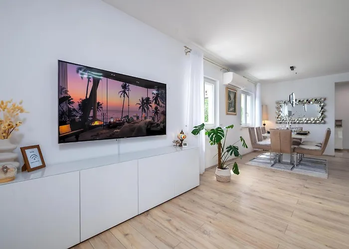 Casa vacanze 4 Bedroom Gorgeous In