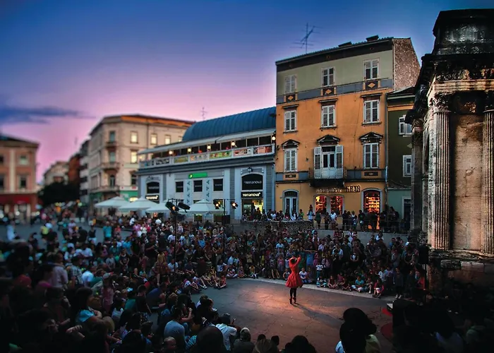 Casa vacanze 4 Bedroom Gorgeous In