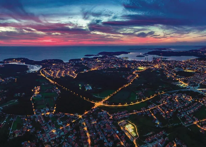 Casa vacanze 4 Bedroom Gorgeous In *