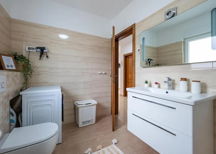 度假居 4 Bedroom Gorgeous In
